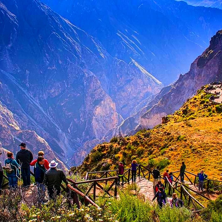 colca canyon tour ending in puno